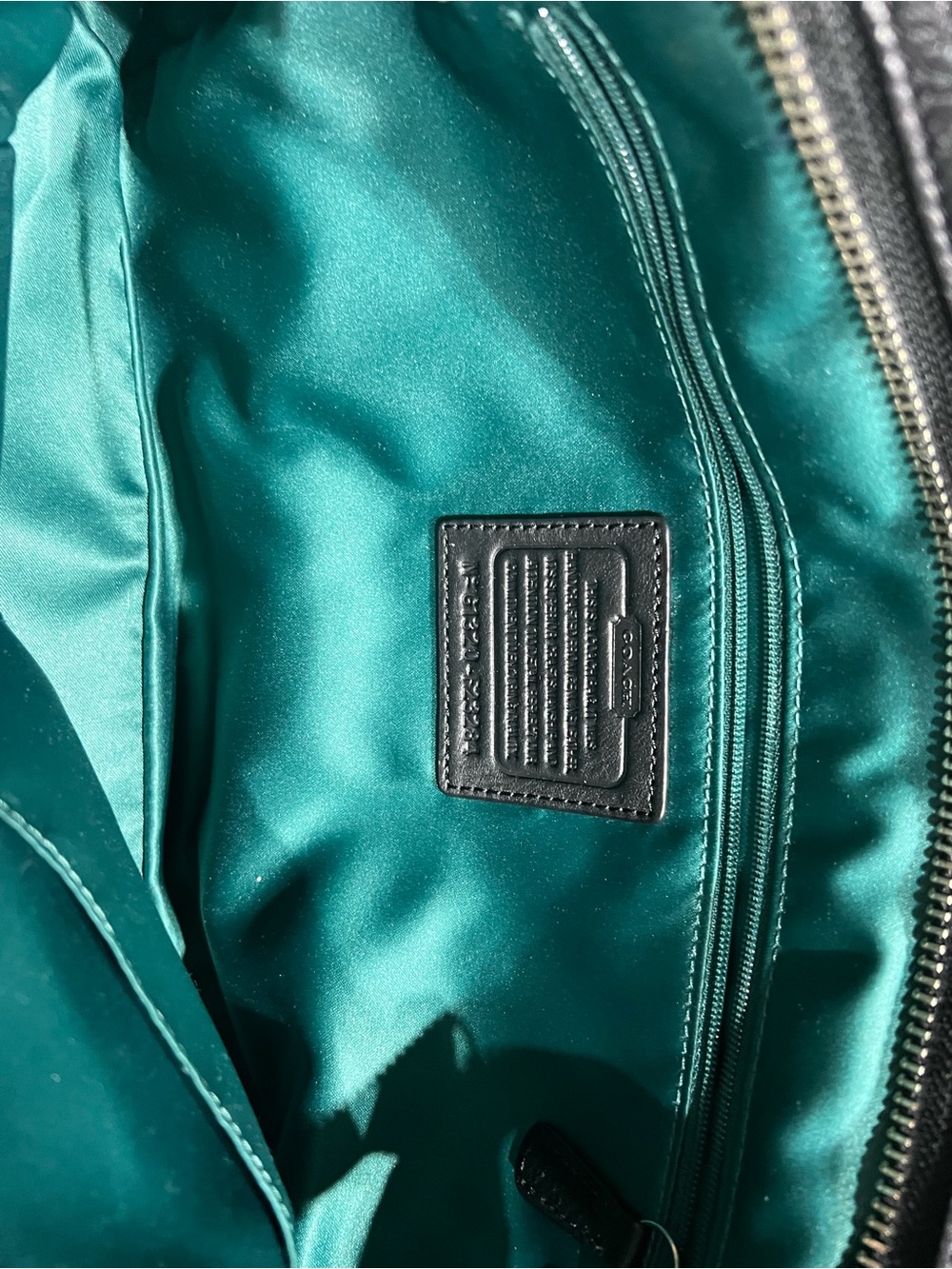 Classic Vintage Black Leather Coach bag - Picture 3 of 4